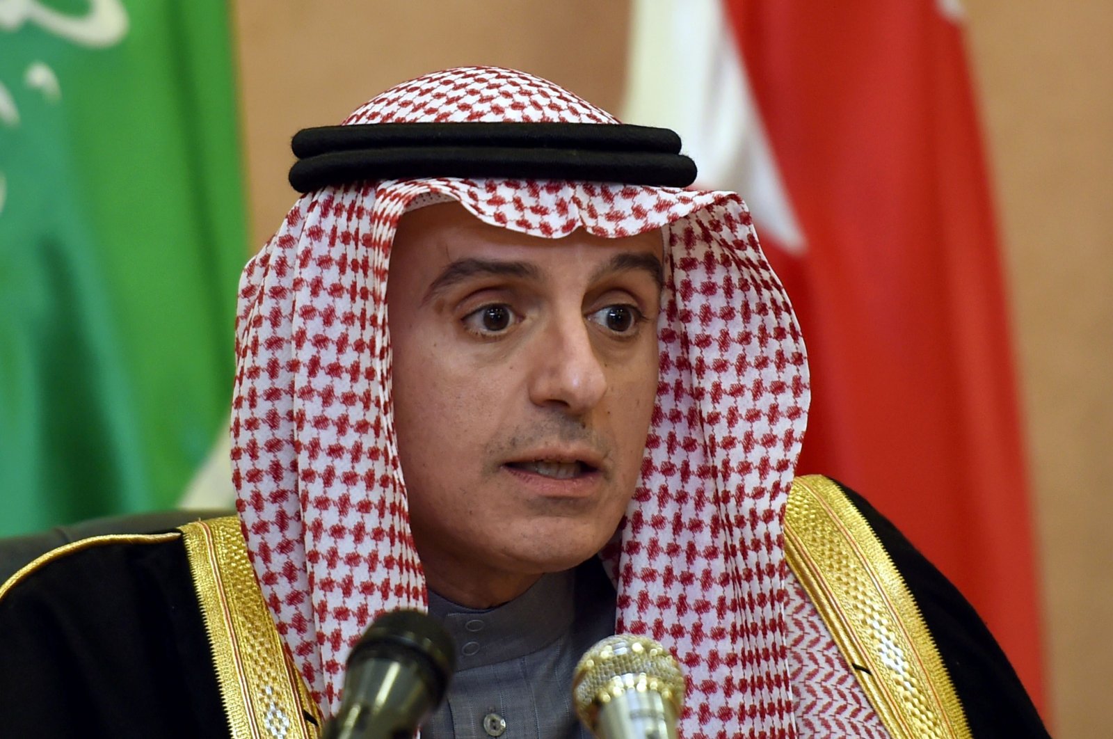 Saudi Arabia's Foreign Minister Adel al-Jubeir speaks during a press meeting with foreign ministers of the GCC in the Saudi capital Riyadh, Dec. 10, 2015. (AFP Photo)