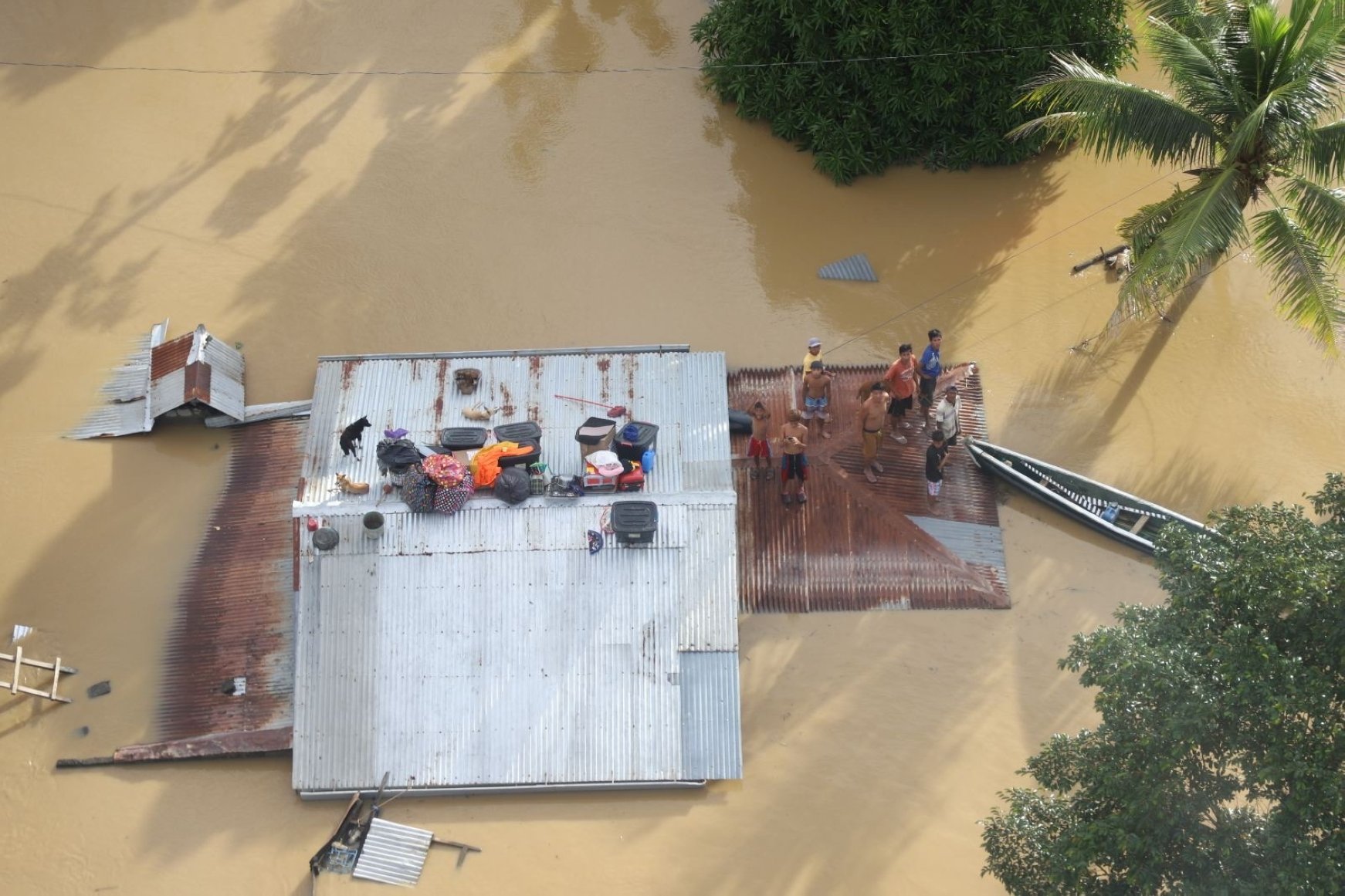 In photos: Deadly deluge in Philippines after Typhoon Vamco | Daily Sabah