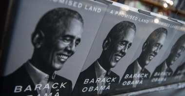Former U.S. President Barack Obama's new book "A Promised Land" is seen in a bookstore in Washington, D.C., on Nov. 17, 2020. (AFP Photo)