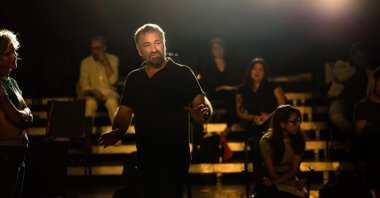 Kamil Kellecioğlu is seen during a performance in Frankfurt, Germany, Nov. 17, 2020. ( AA Photo)