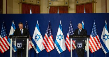 U.S. Secretary of State Mike Pompeo and Israeli Prime Minister Benjamin Netanyahu make a joint statement in Jerusalem, Nov. 19, 2020. (AFP Photo)