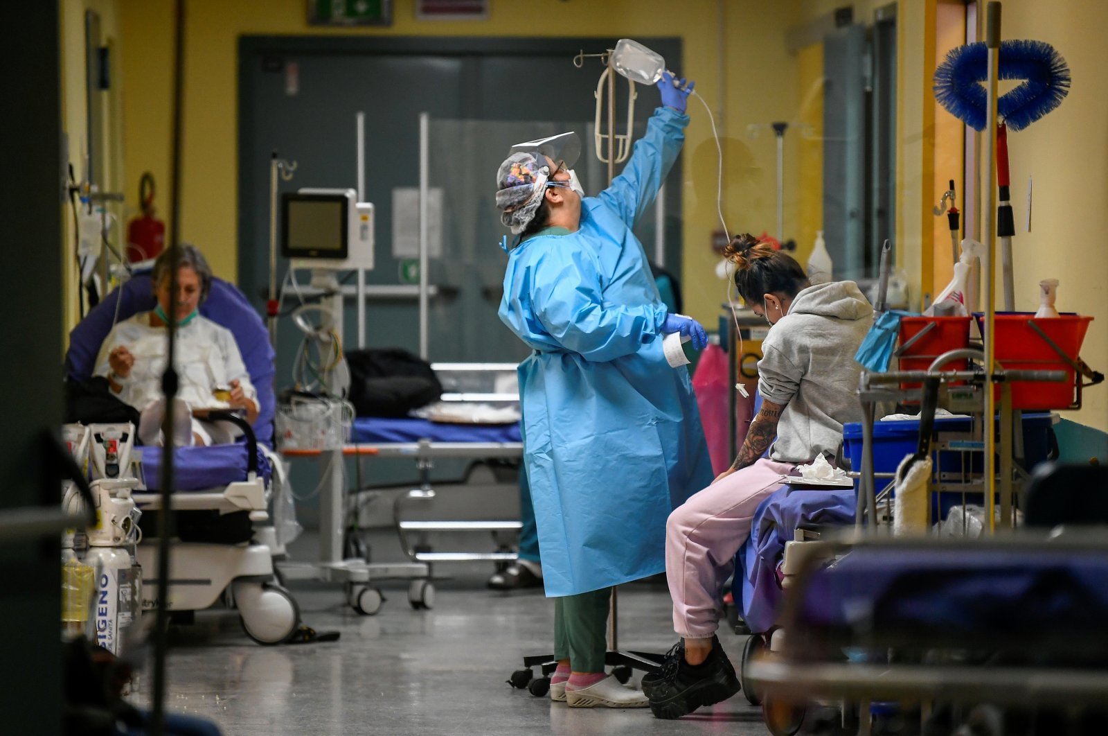 A medical worker is seen as patients are treated in the Maggiore di Lodi hospital, Lodi, Lombardy, Italy, Nov. 13, 2020. (Reuters Photo)