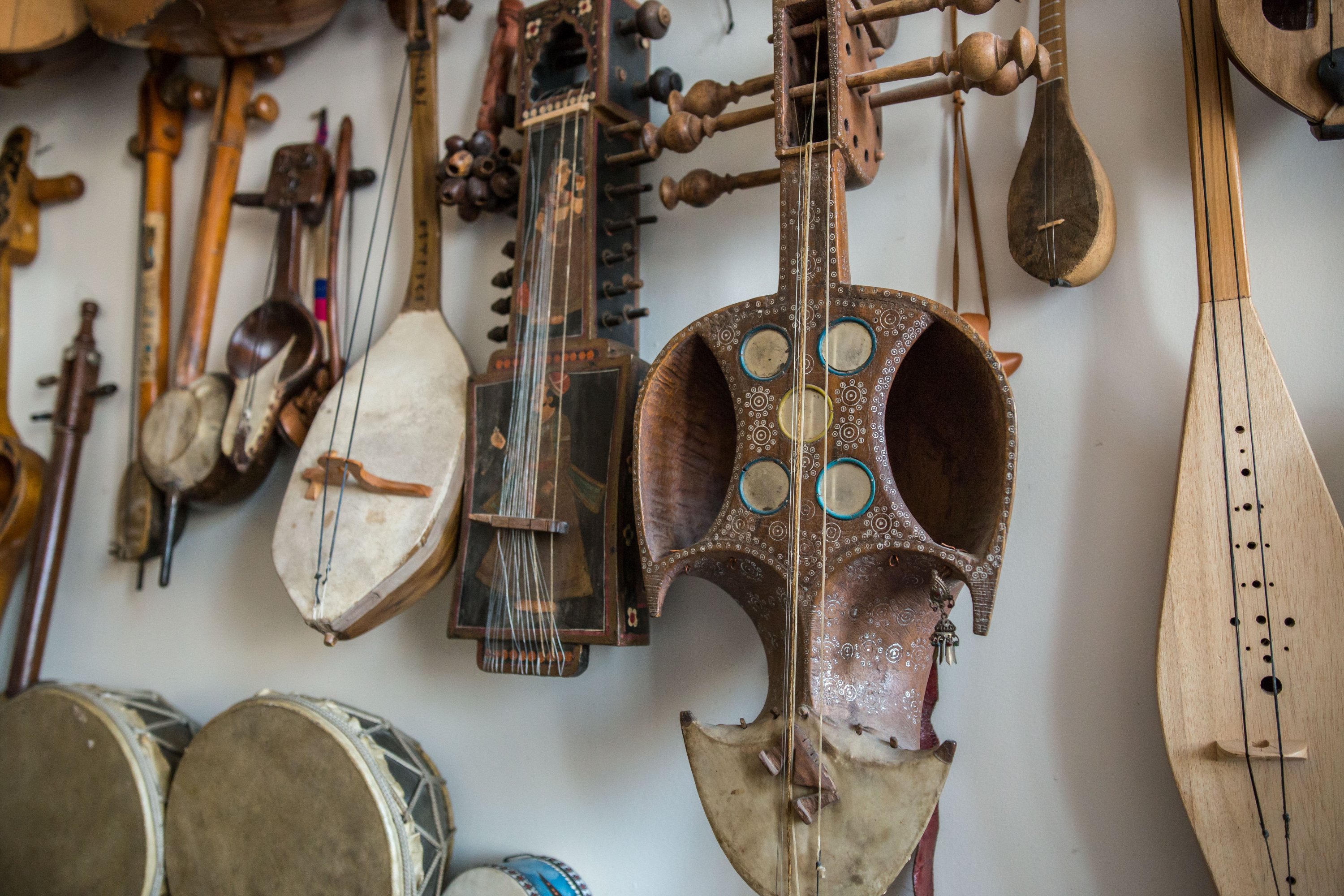 A selection of instruments made by Feridun Obul at his workshop in Sultanahmet Square, Istanbul, Turkey, June 23, 2018. (PHOTO BY MURAT ŞENGÜL)