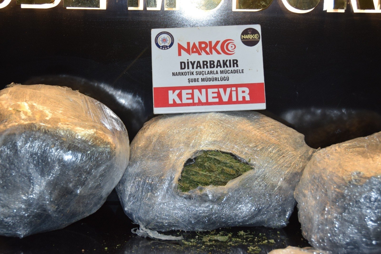Police display packs of cannabis seized in an operation in Diyarbakır, southeastern Turkey, Nov. 26, 2020. (IHA Photo)