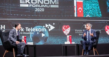 Turkish national team coach Şenol Güneş speaks at the International Football Economy Forum (UFEF), Istanbul, Turkey, Nov. 26, 2020. (Photo by Hatice Çınar)