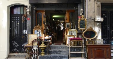 Photo shows an antique shop in Çukurcuma in the Beyoğlu quarter of Istanbul, June 2, 2016. (Shutterstock Photo)