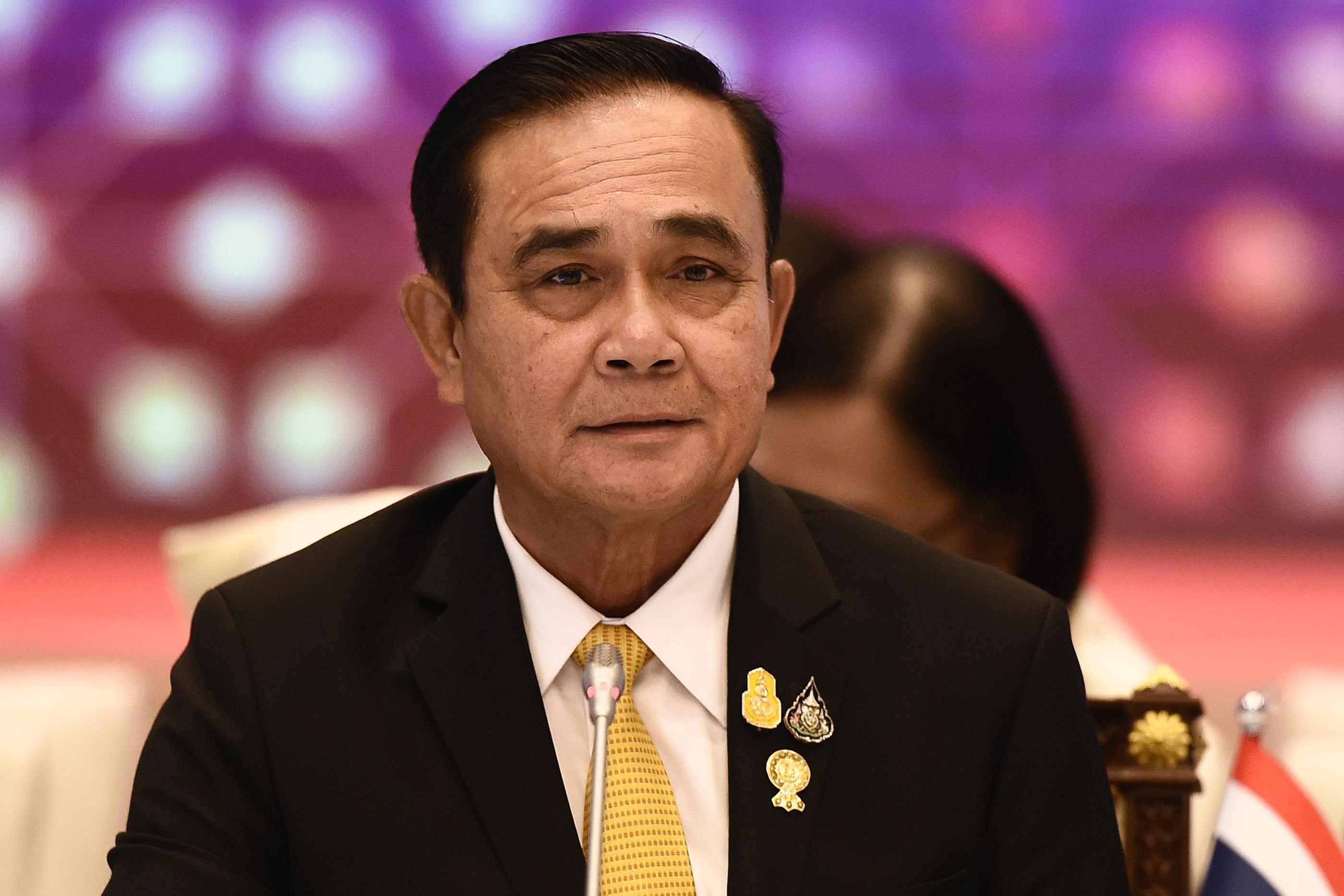 Thai Pm Prayuth Survives Legal Challenge Retains Post Amid Widespread Protests Daily Sabah