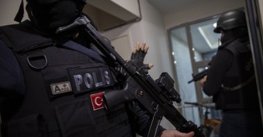 Security forces detain Daesh suspects during a counterterrorism operation in Istanbul, Turkey, Dec. 3, 2020. (AA Photo)
