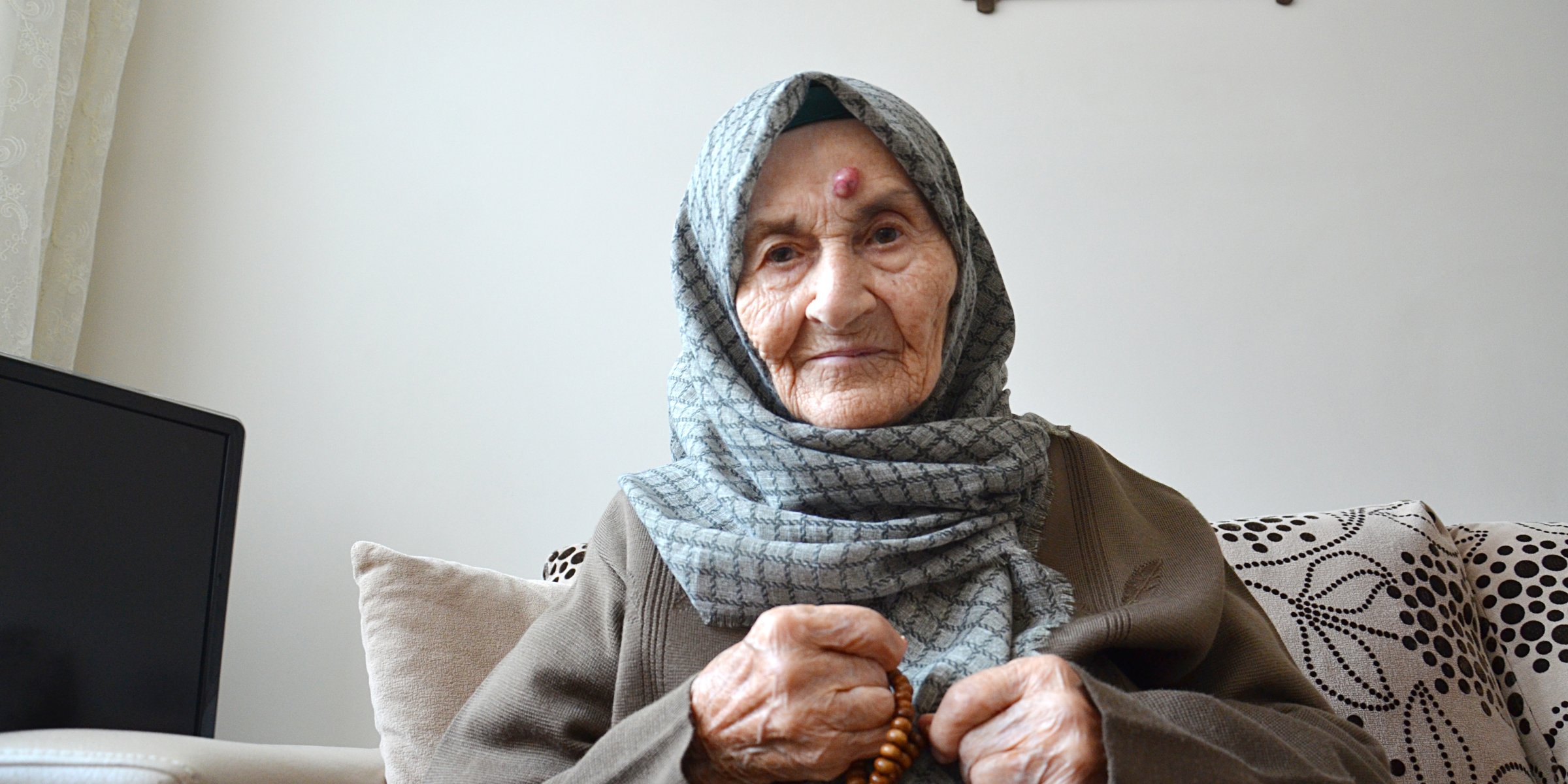 105-year-old Turkish woman recovers from COVID-19 in 5 days Daily Sabah pic