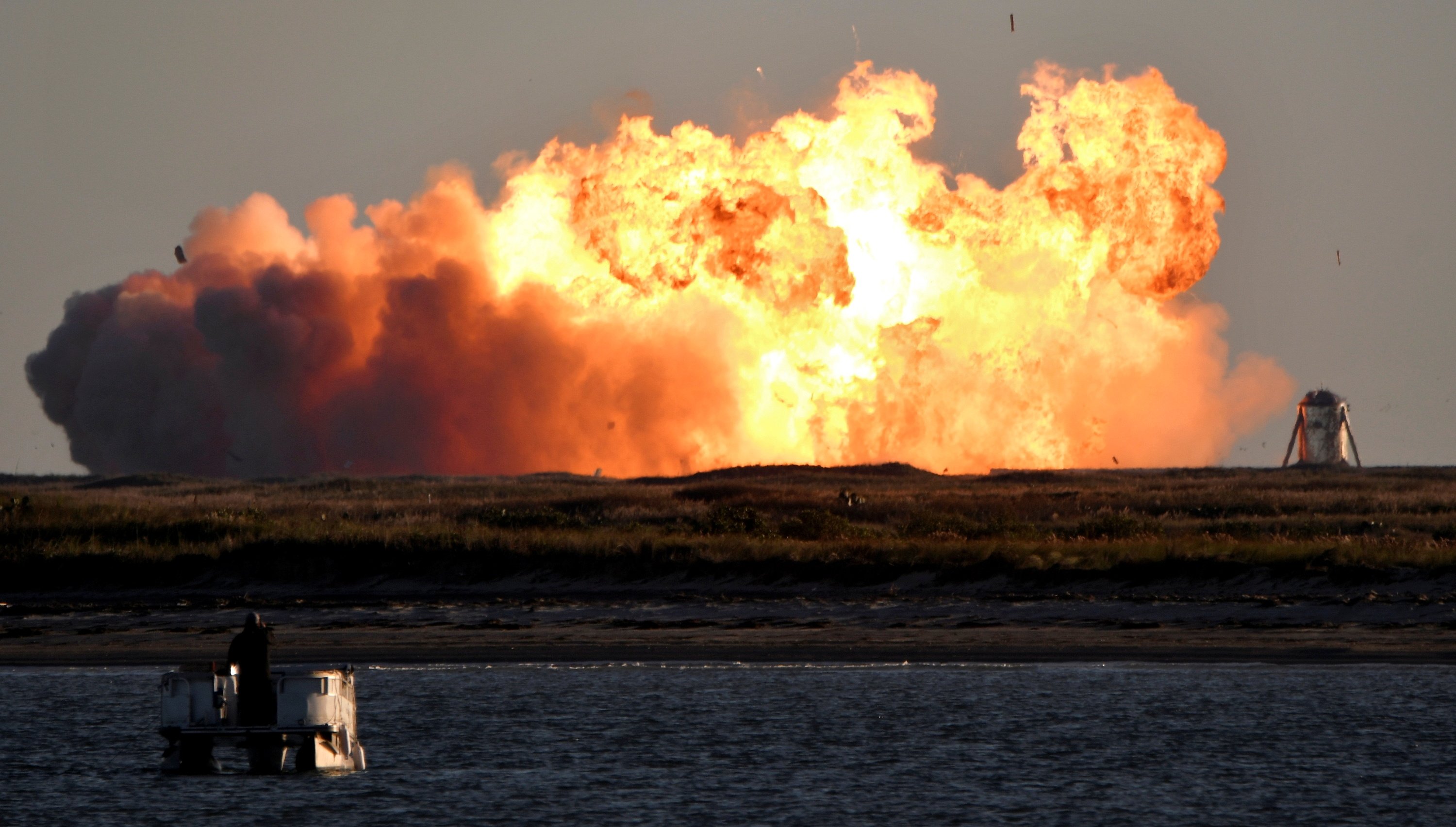 SpaceX's 16-story-tall Starship prototype explodes on landing after test  launch | Daily Sabah