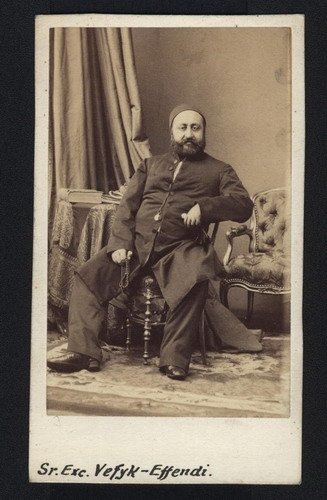 A photograph showing Ahmed Vefik Pasha in 1860.