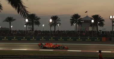 Ferrari driver Sebastian Vettel steers his car during the Formula One Abu Dhabi Grand Prix, at the Yas Marina racetrack in Abu Dhabi, UAE, Dec.1, 2019. (AP Photo)
