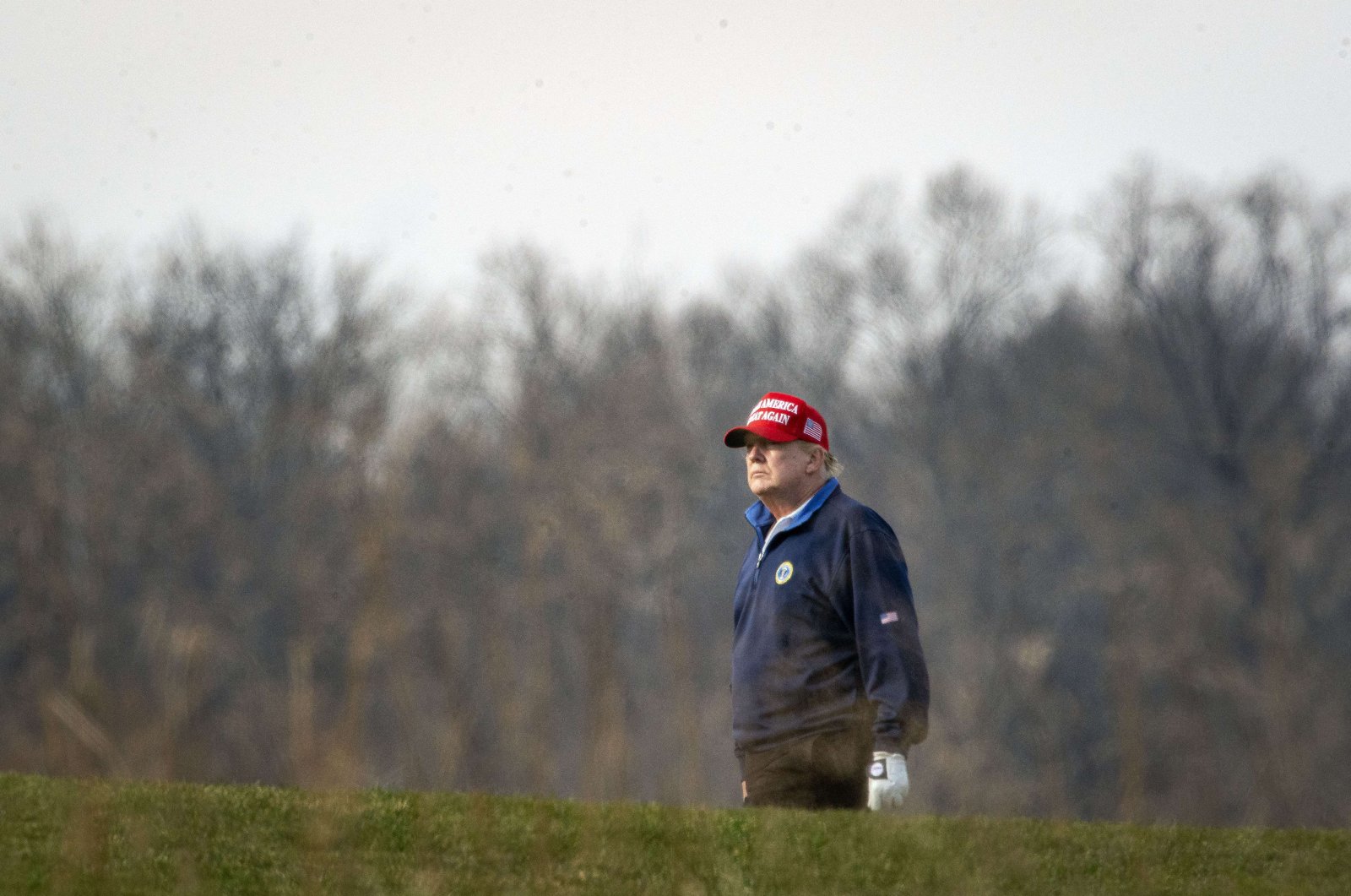 U.S. President Donald Trump golfs at Trump National Golf Club on December 13, 2020 in Sterling, Virginia. (AFP Photo)