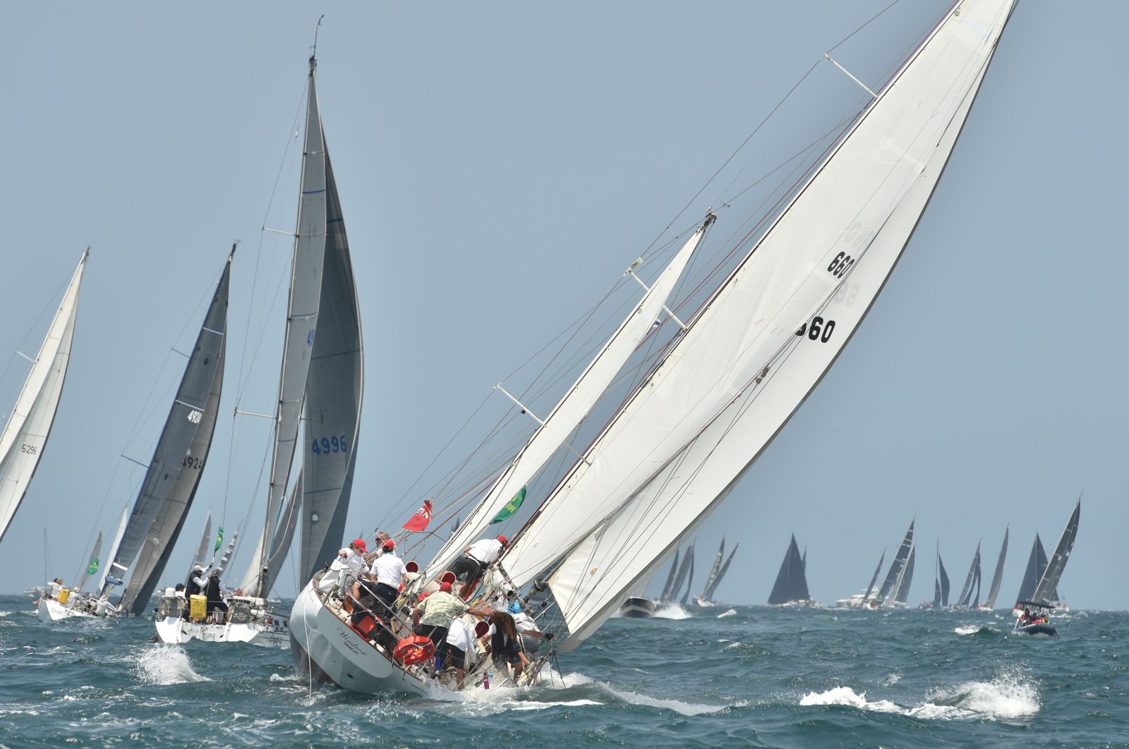 Yachts sail out of Sydney harbor at the start of the Sydney to Hobart yacht race, Sydney, Australia, Dec. 26, 2019  (AFP Photo)