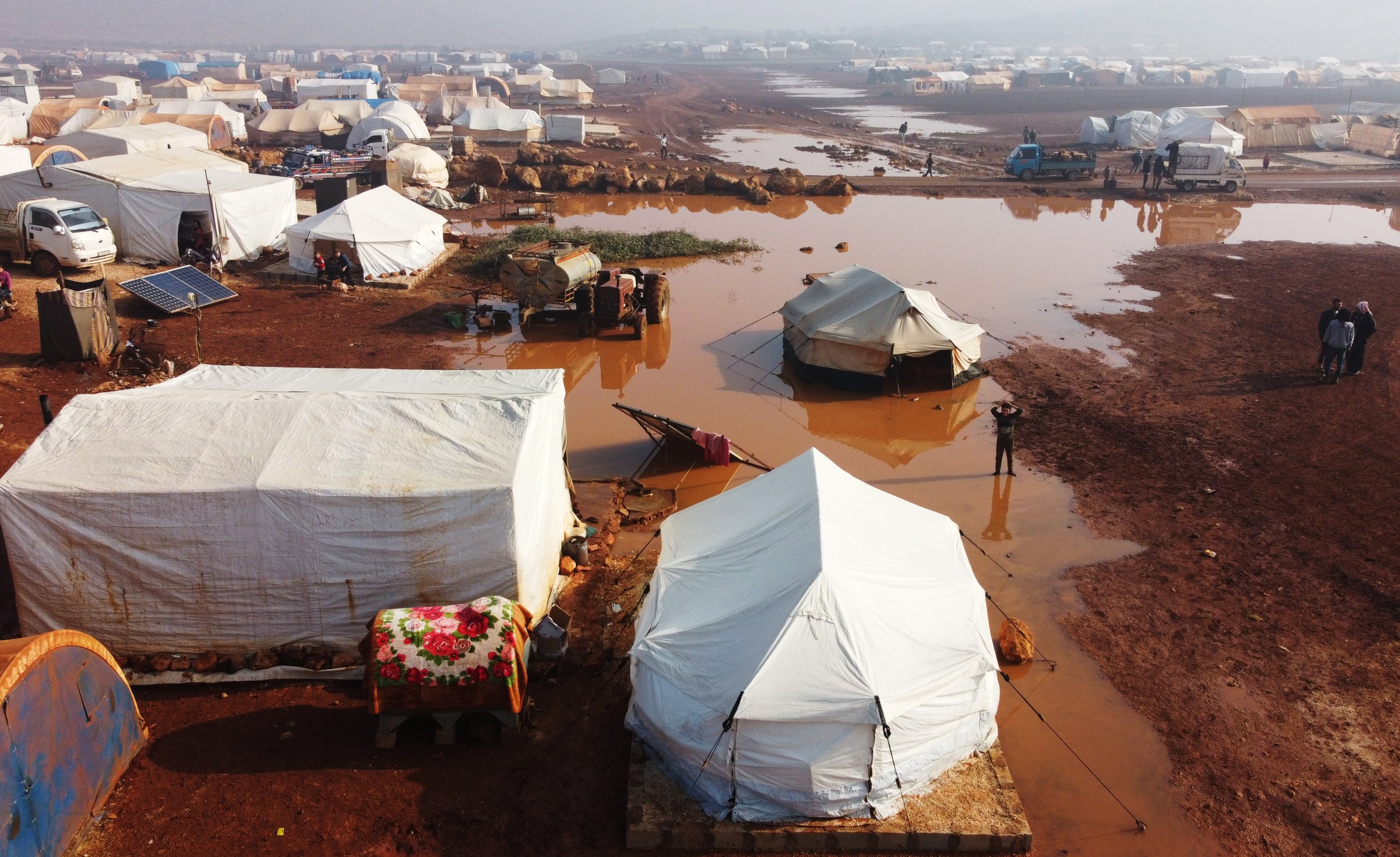 Heavy rain floods Keferarouk refugee camp in northwestern Idlib, Syria, Dec.19, 2020. (AA)