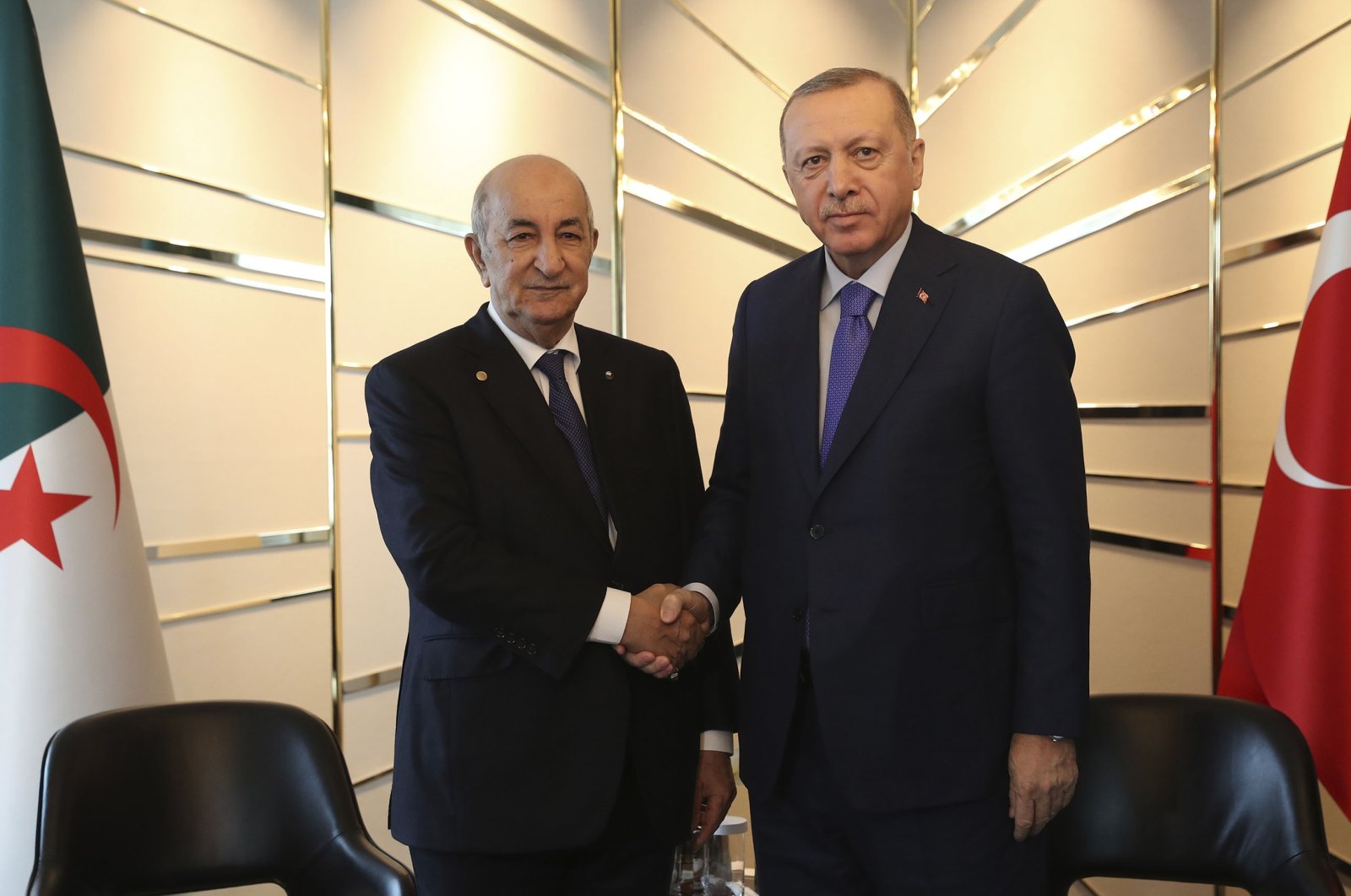 Turkish President Recep Tayyip Erdoğan (R), with Algerian President Abdelmadjid Tebboune during a meeting on the sidelines of the conference on Libya at the Chancellery in Berlin, Jan. 19, 2020. (AP Photo)