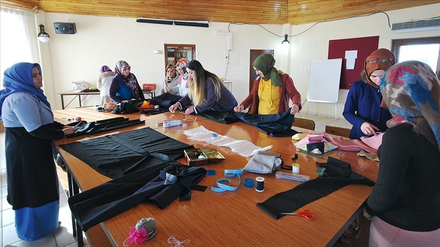 Women attend a sewing course supported by the Turkish Employment Agency (IŞKUR) in the capital Ankara, Turkey, Jan. 6, 2020. (AA PHOTO)