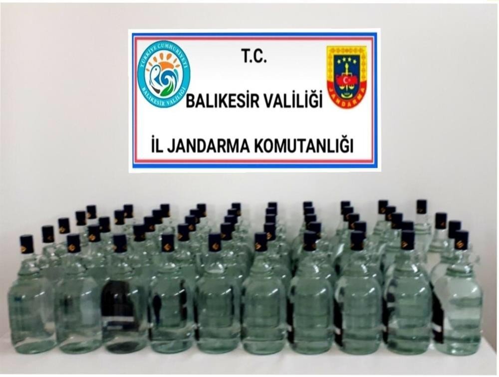 Bootleg alcohol on display in Edremit in the western Balıkesir province, Dec. 23, 2020 (IHA Photo)