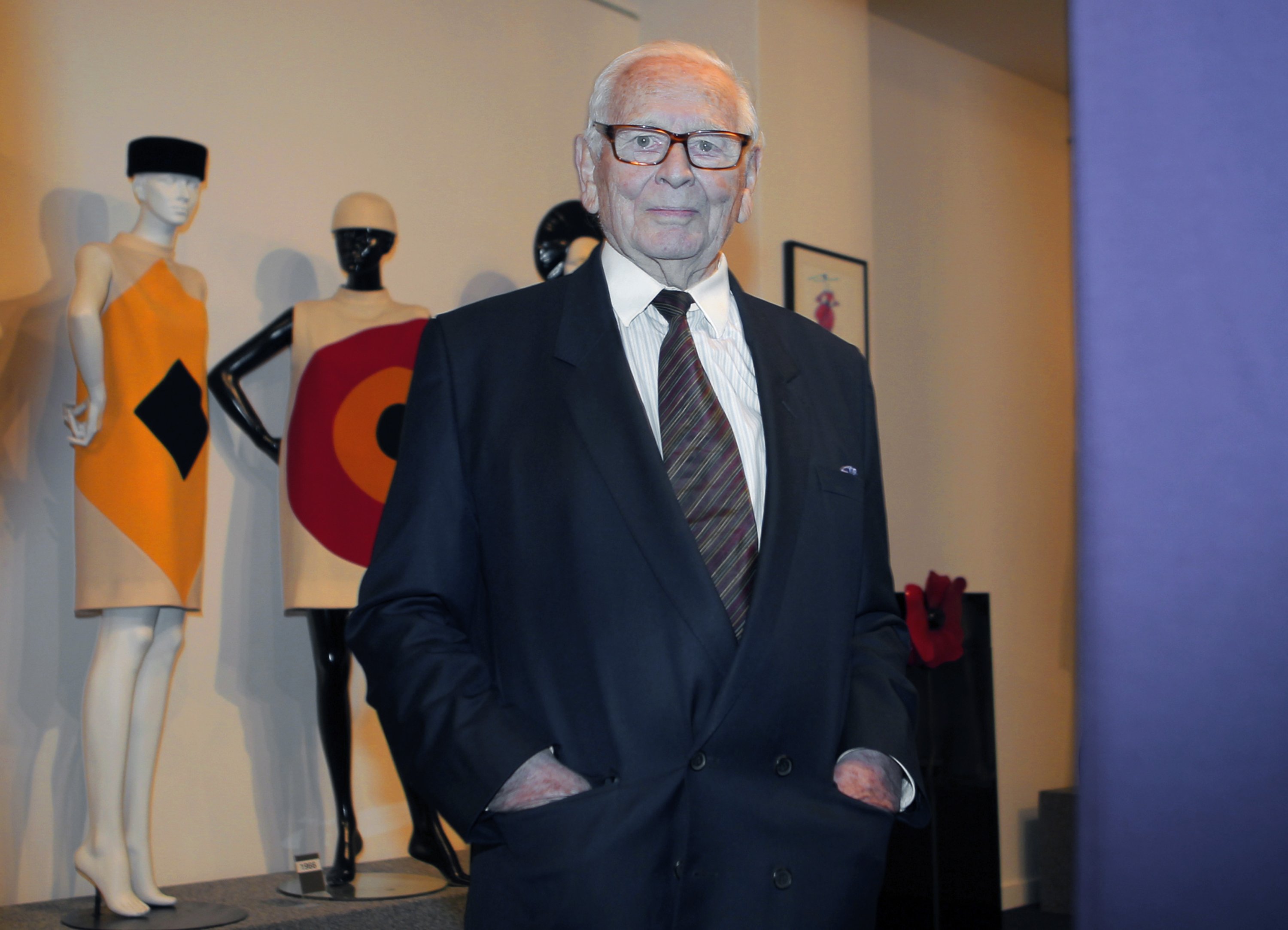 French fashion designer Pierre Cardin dies aged 98 | Daily Sabah