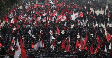 Protesters affiliated with a faction of the ruling Nepal Communist Party take part in a rally against the dissolution of parliament, in Kathmandu, Nepal, Dec. 29, 2020. (Reuters Photo)