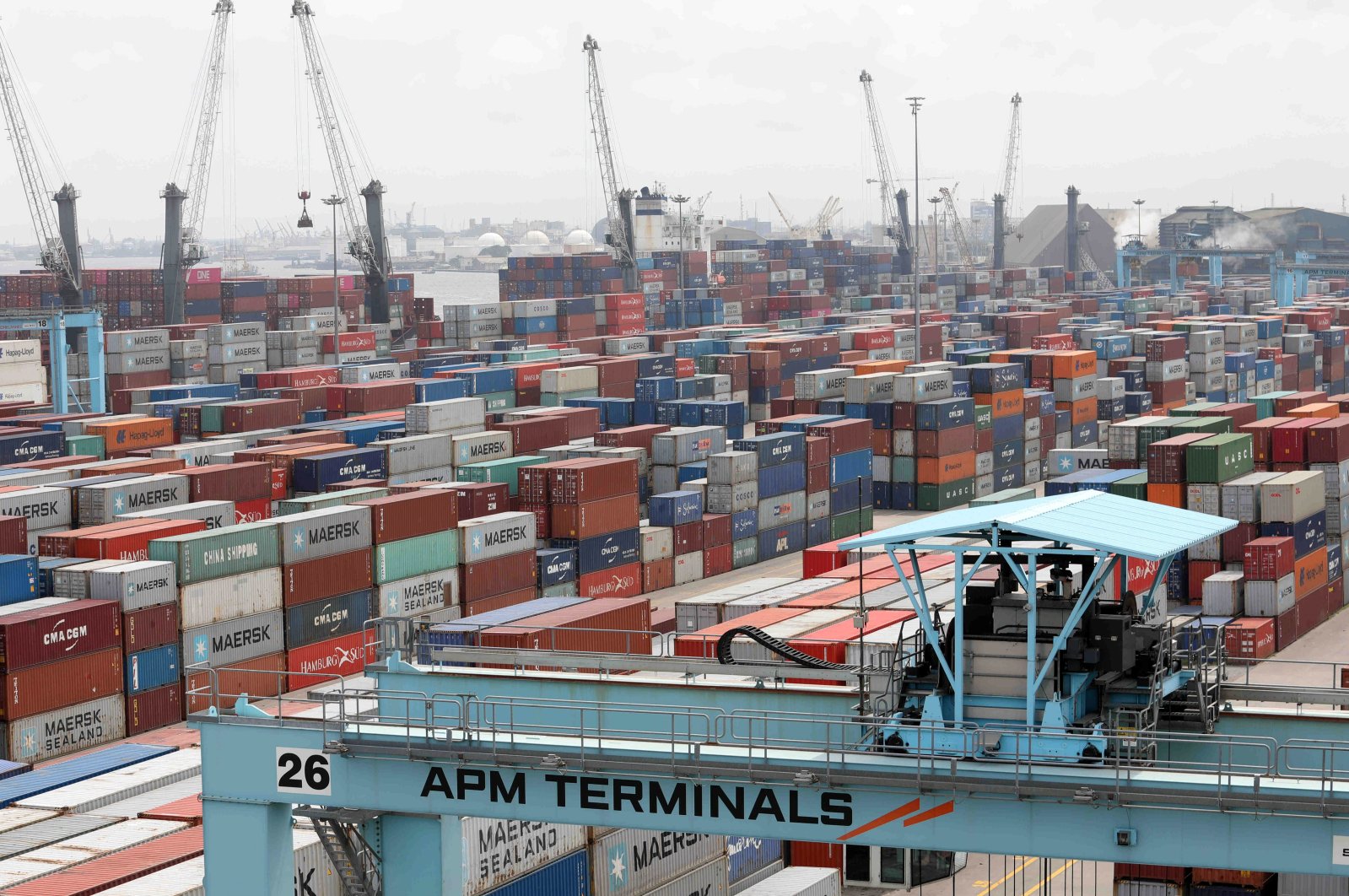 Cranes and containers line APM Terminals at the gateway port in Apapa, Lagos, Nigeria, July 30, 2019. (Reuters Photo)