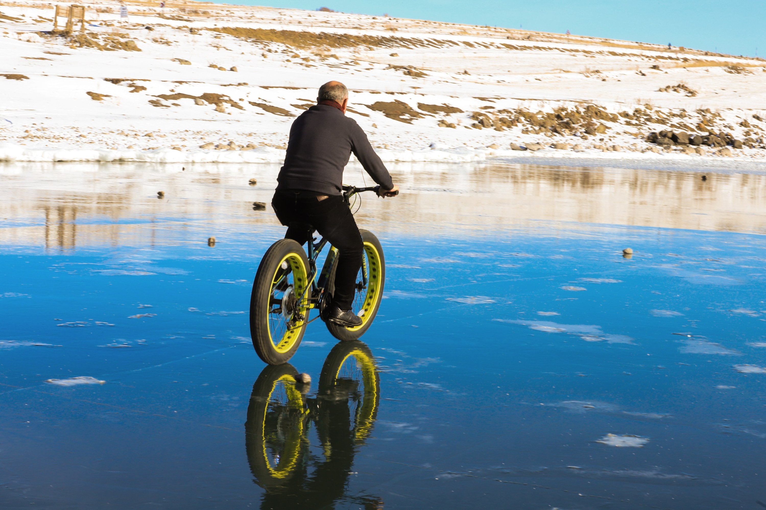 water bicycle for lake