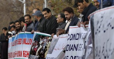 Supporters of the civil society group Jammu Kashmir Forum take part in a demonstration to mark the Right to Self-Determination Day, in Islamabad, Pakistan, Jan. 5, 2020. (AP Photo)