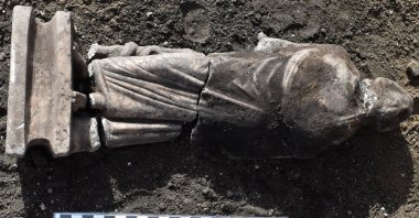 One of the statues was determined to depict Asclepius, evident from his serpent-entwined staff, Jan. 6, 2021. (DHA Photo)