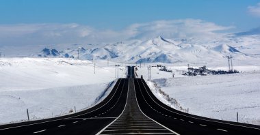 When you hit the ice, stay calm and avoid frantic steering or pumping the pedals. (Shutterstock Photo)