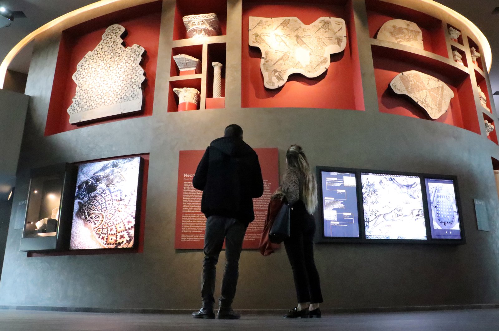 Various artifacts on display in the Necmi Asfuroğlu Archeology Museum, Hatay, southeastern Turkey, Jan. 13, 2021. (AA Photo)