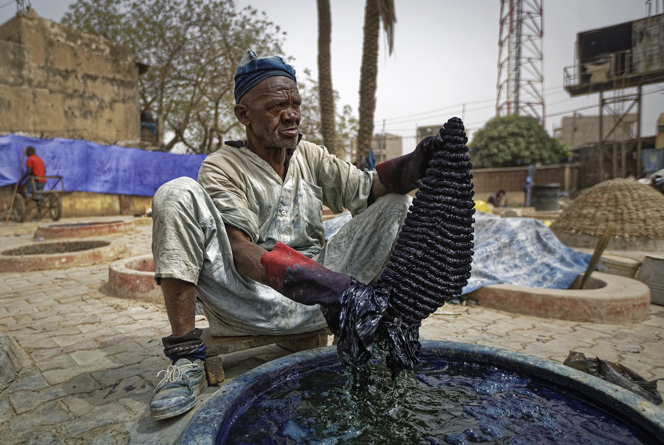 Dye pit Kano Nigeria West Africa Stock Photo - Alamy