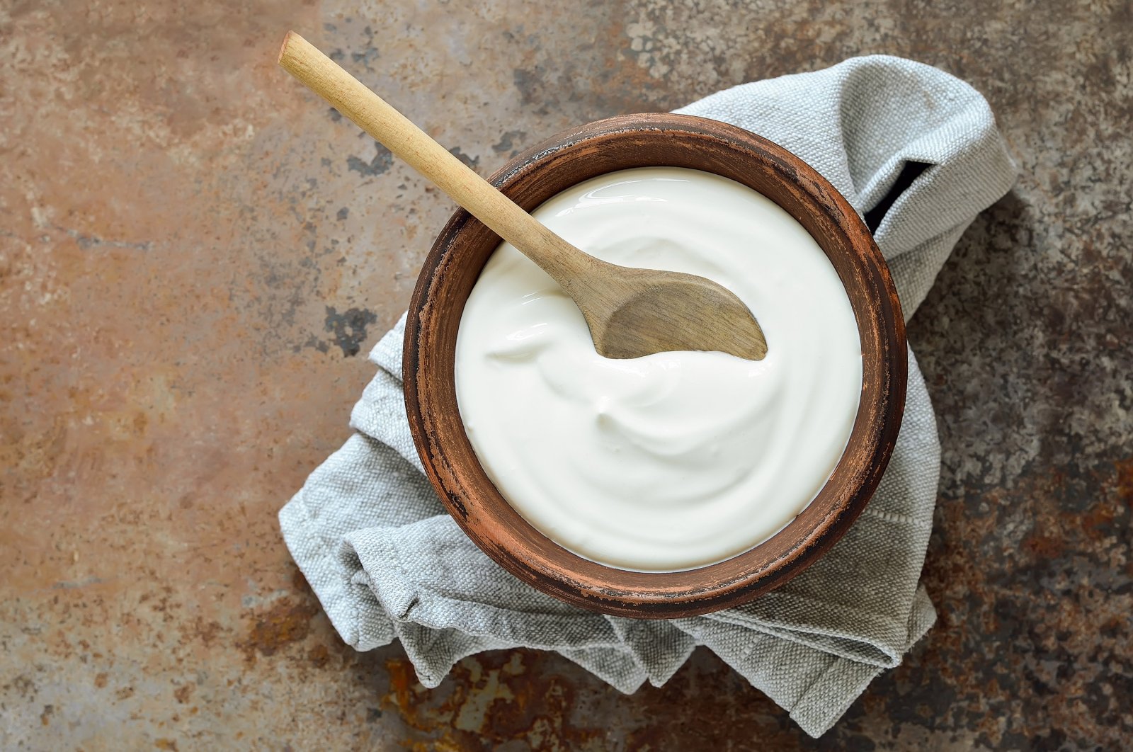 Many Turks would insist yogurt tastes best when it is made in earthenware pots, as per tradition. (Shutterstock Photo)