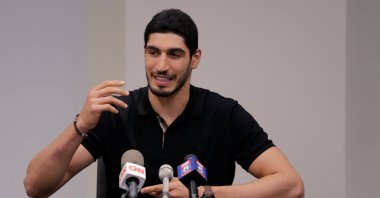 NBA player Enes Kanter speaks about the revocation of his Turkish passport and his return to the United States at the National Basketball Players Association headquarters in New York, U.S., May 22, 2017. (Reuters Photo)