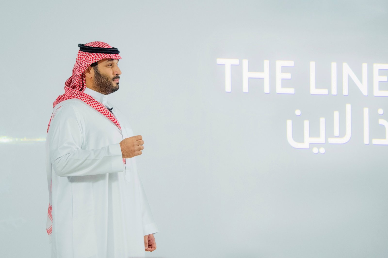 Saudi Crown Prince M. Bin Salman announces a zero-carbon city called "The Line" to be built at NEOM in northwestern Saudi Arabia, January 10, 2021. (Reuters Photo)
