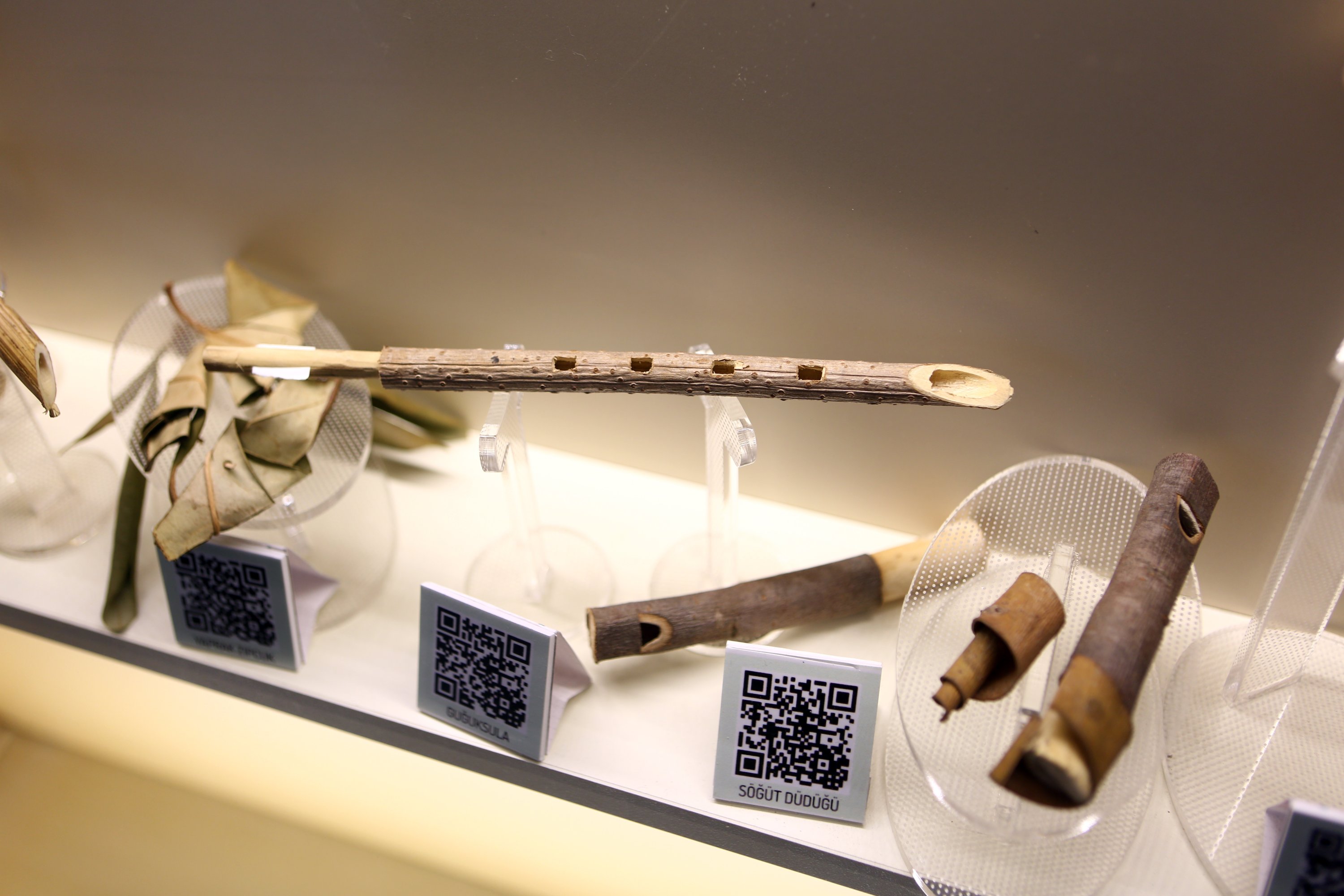 A range of traditional wind instruments in Ipekyolu Museum, Trabzon, northern Turkey, Jan. 27, 2021. (AA Photo)
