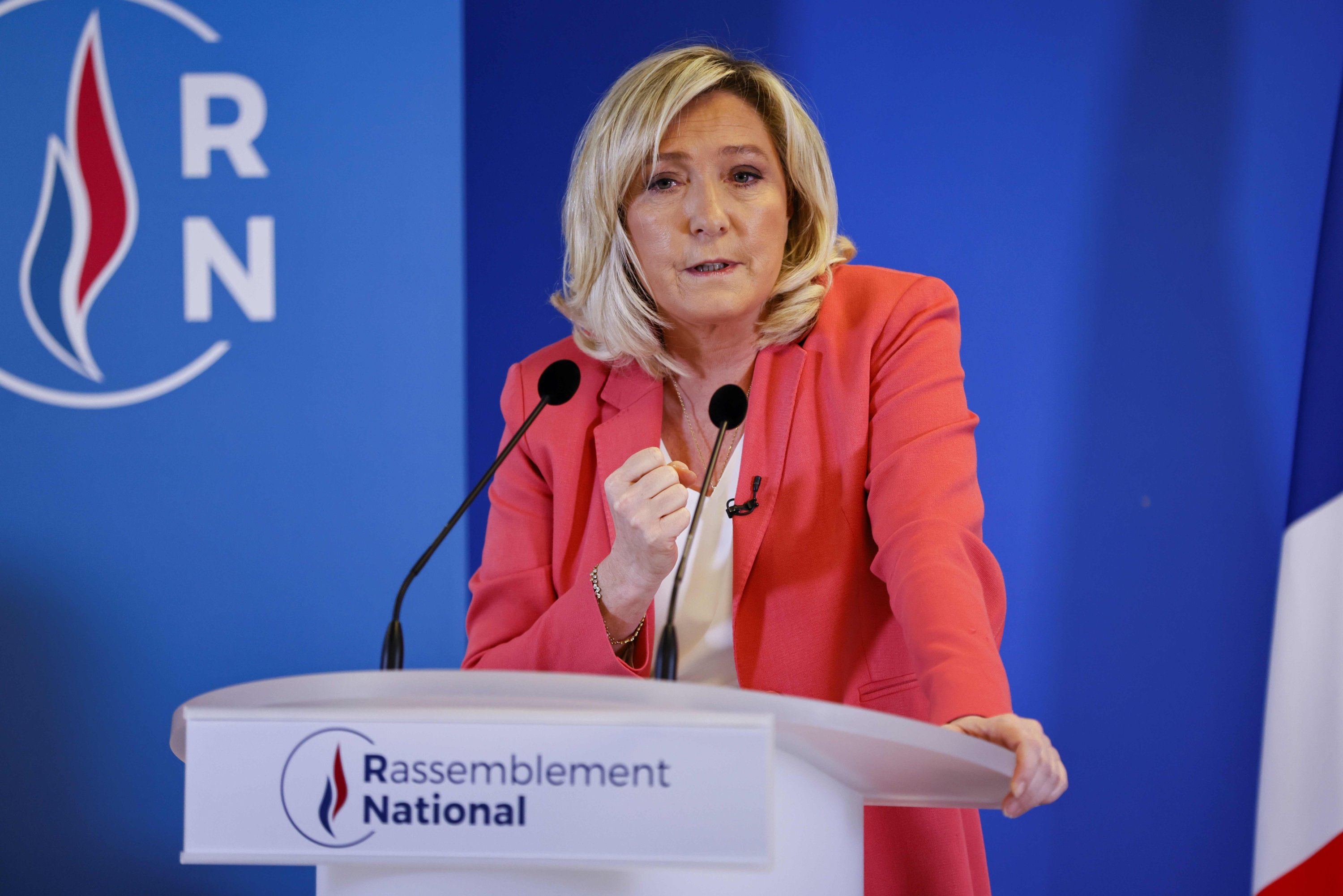 French far-right leader Marine Le Pen proposes headscarf ban
