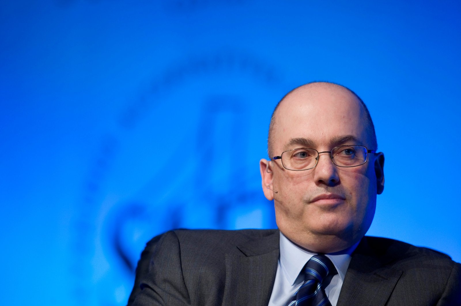Hedge fund manager Steven Cohen, founder and chairman of SAC Capital Advisors, listens to a question during a one-on-one interview session at the SkyBridge Alternatives (SALT) Conference in Las Vegas, Nevada, May 11, 2011. (Reuters Photo)
