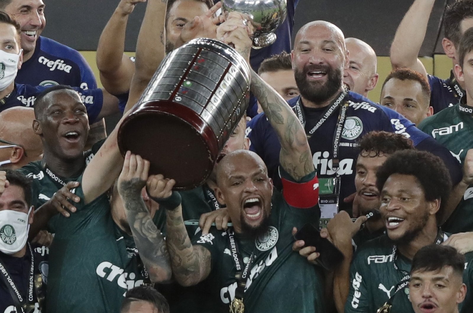 Breno heads late winner as Palmeiras sink Santos to win Copa Libertadores -  World Soccer Talk