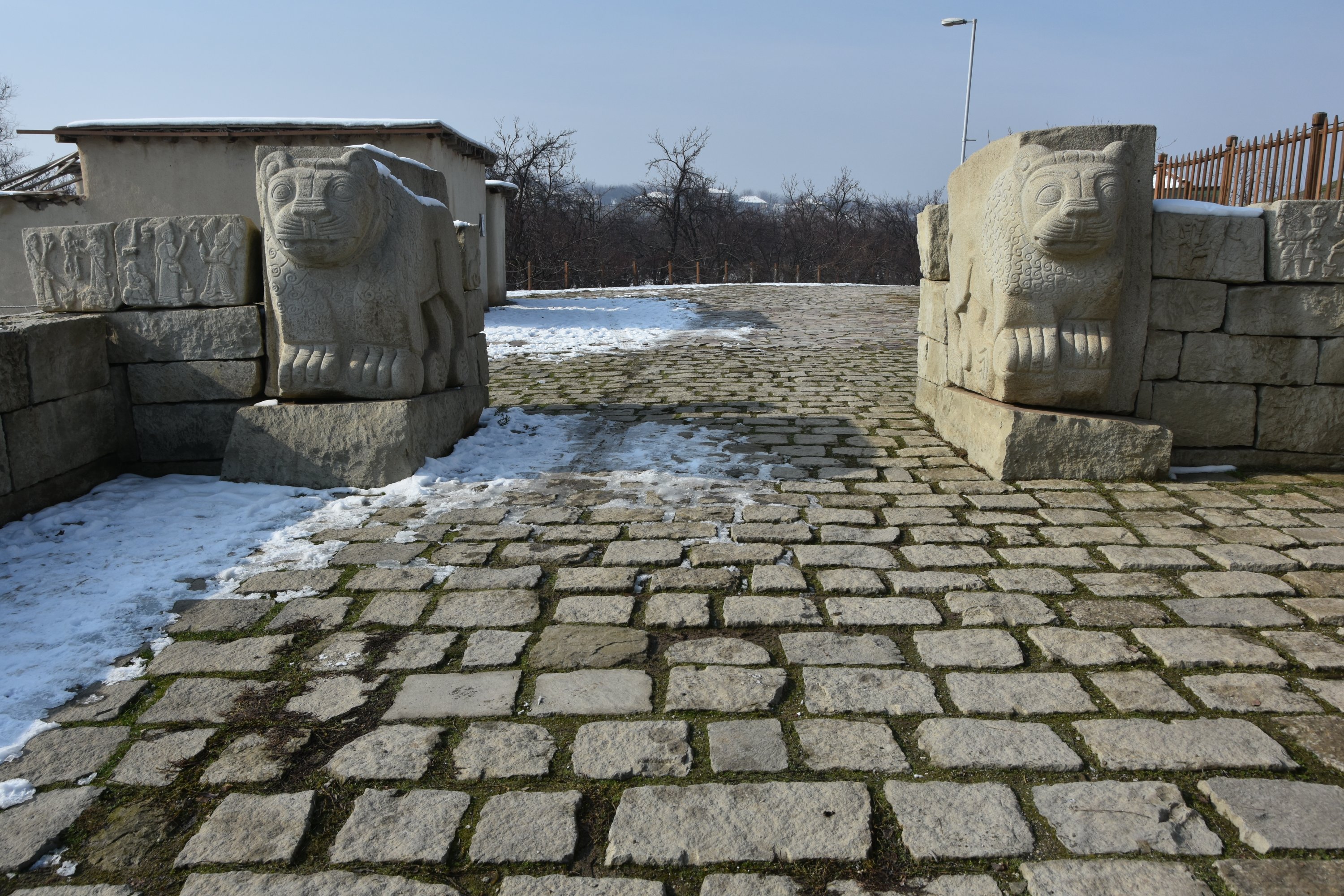 Two lion statues from the Hittite era at the entrance of the Arslantepe Archaeological Site, Malatya, eastern Turkey, Feb. 5, 2021. (AA PHOTO)