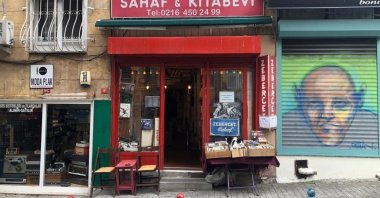 Zebercet sahaf is nestled between a boutique clothier and a nostalgic vinyl shop in the neighborhood of Moda in Kadıköy, Istanbul. (Photo by Matt Hanson)