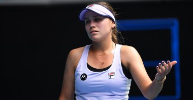 U.S.' Sofia Kenin reacts during her Australian Open match against Estonia's Kaia Kanepi, Melbourne, Australia, Feb. 11, 2021. (AFP Photo)
