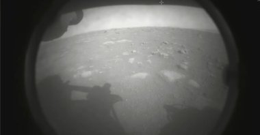 The first image sent by NASA's Perseverance rover (Twitter / NASAPersevere)