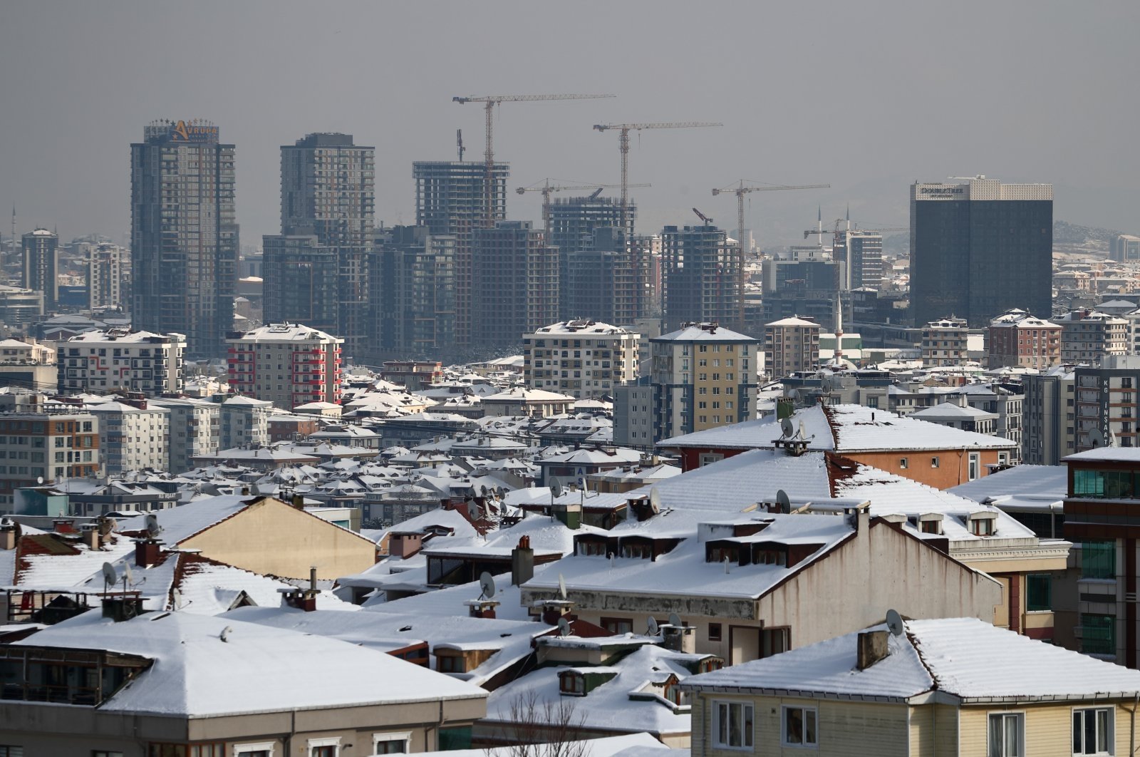 New residential buildings under construction in the Ümraniye district in Istanbul, Turkey, Jan. 18, 2021. (Reuters Photo)