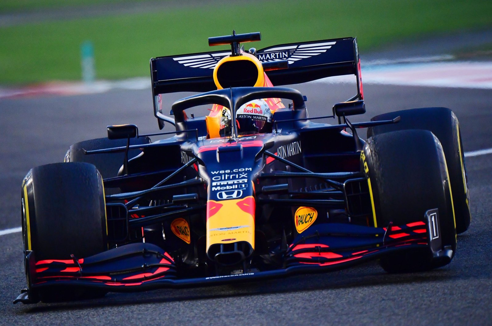 Red Bull's Max Verstappen in action during Formula One Abu Dhabi Grand Prix, Yas Marina Circuit, Abu Dhabi, United Arab Emirates, Dec. 13, 2020. (Reuters Photo)