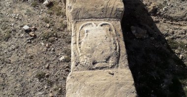 An engraving can be seen on the sarcophagus, which was discovered during excavations as part of a construction effort by the city municipality, in the Seyitgazi district of Eskişehir, northwestern Turkey, March 1, 2021. (AA Photo)
