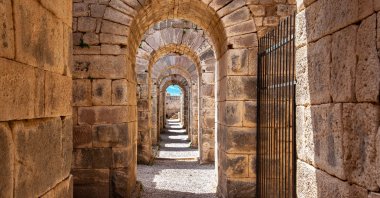 An ancient archway at UNESCO world heritage site Pergamon in Izmir, western Turkey.  (Shutterstock Photo)