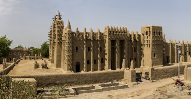 A photo of the Great Mosque of Djenne in the city of Djenne, Mali by Orhan Durgut. (AA PHOTO)