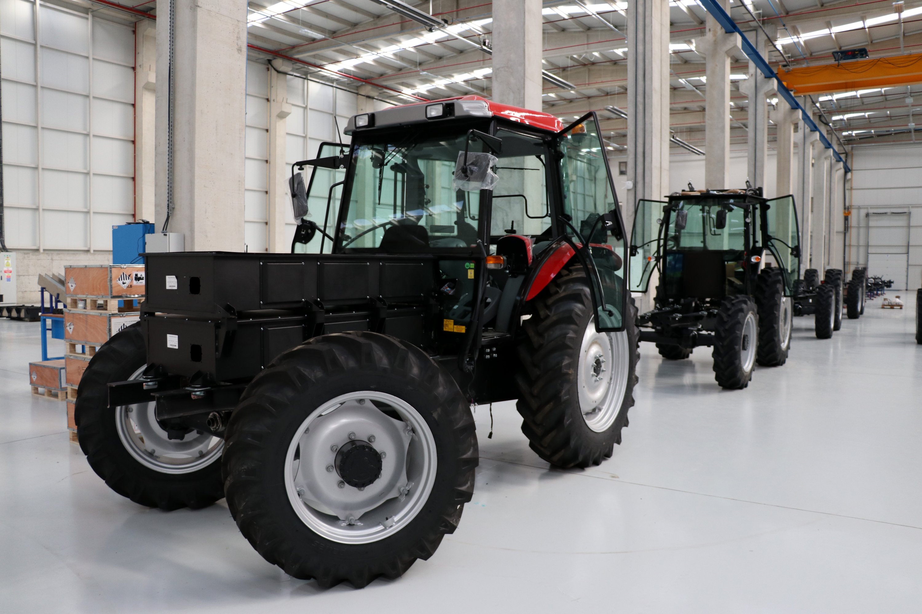turkish king size electric tractor ready for mass production daily sabah