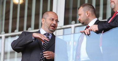 Co-owner of Sheffield United Prince Abdullah bin Mosaad bin Abdulaziz Al Saud watches Rotherham United-Sheffield United game from the stands, New York, Sept. 7, 2013. (Reuters Photo)