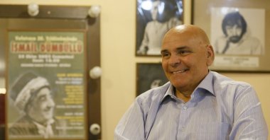 Late actor Rasim Öztekin smiles in this undated file photo (AA Photo)